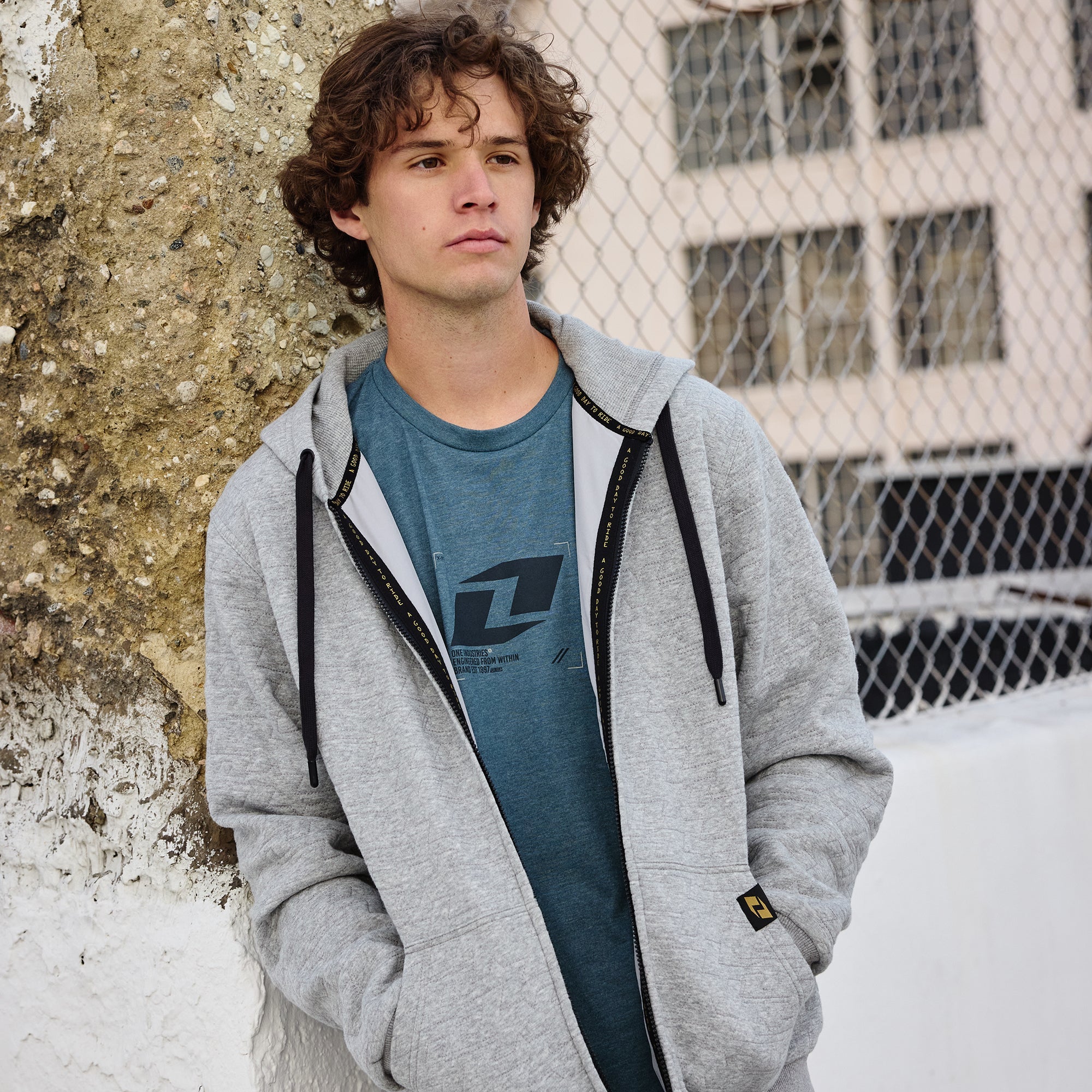 One Industries REPEAT HOODIE