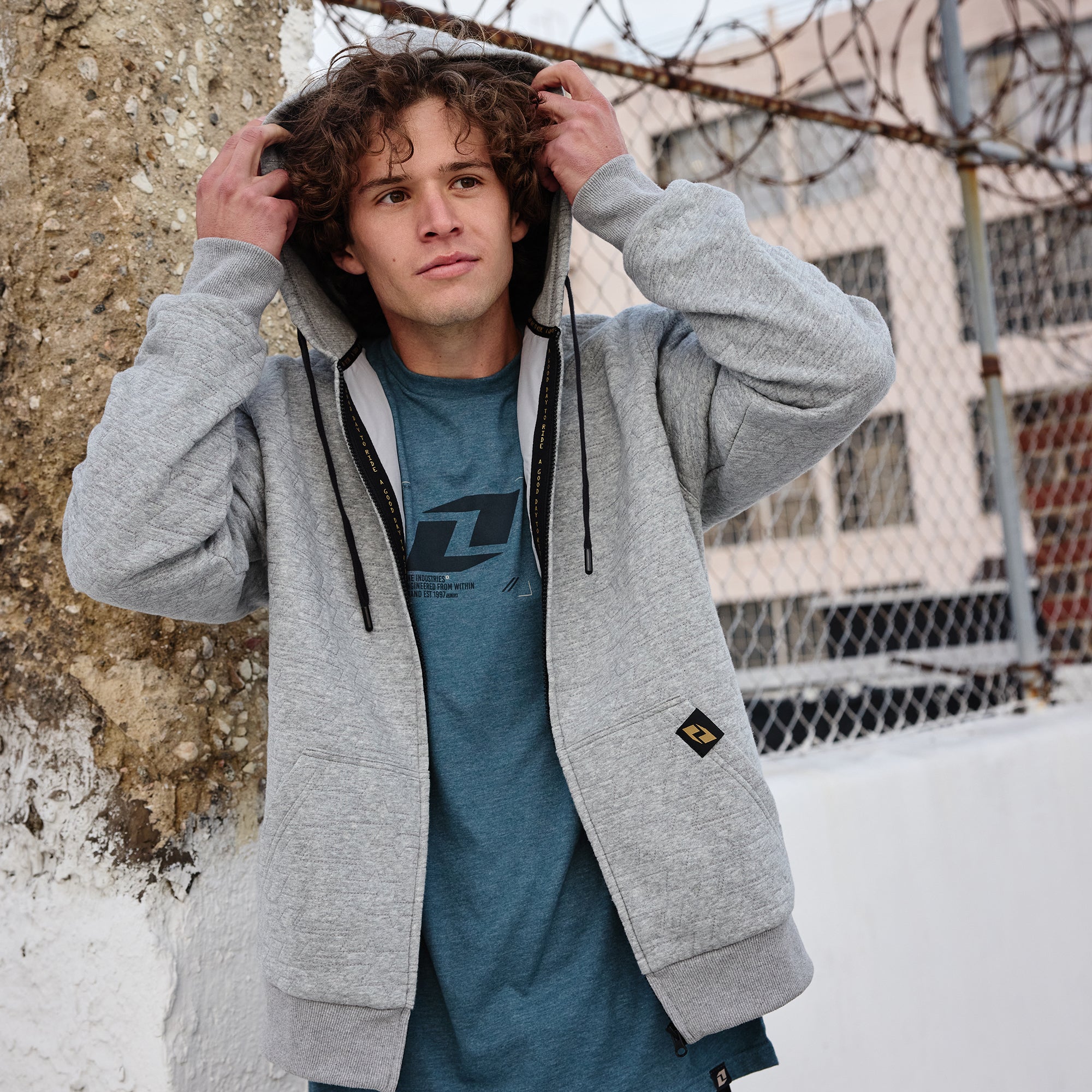 One Industries REPEAT HOODIE