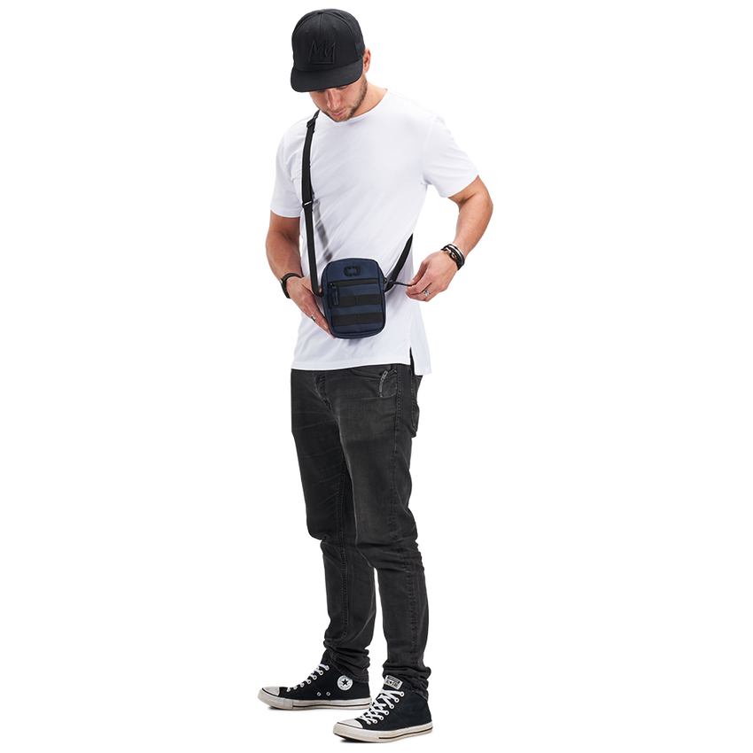 OGIO PACE PRO POUCH - BLACK