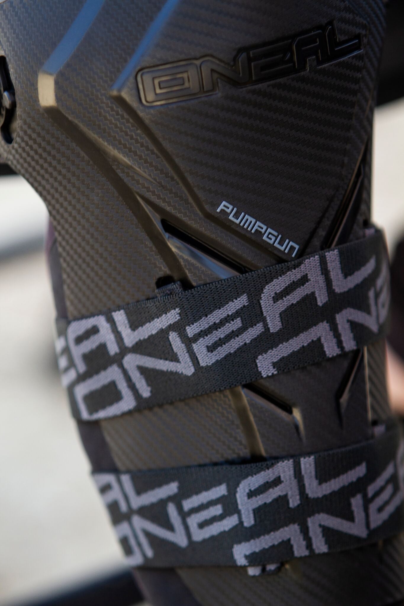 O'Neal Pumpgun Pivot Knee Guards